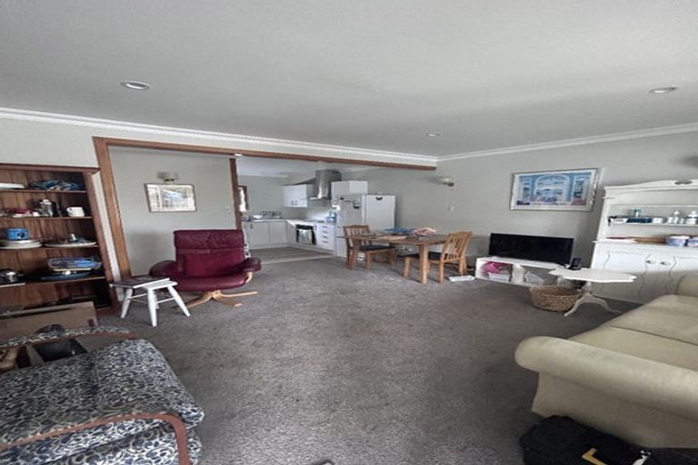 Photo of property in 2/34 Allen Road, Raumati Beach, Paraparaumu, 5032
