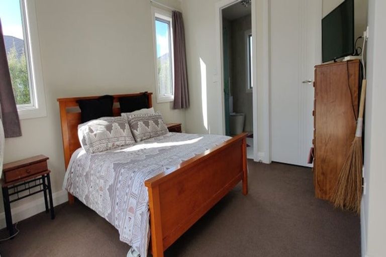 Photo of property in 17 Kuawa Drive, Kumeu, 0810