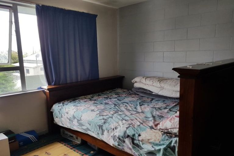 Photo of property in 107 Waltham Road, Sydenham, Christchurch, 8023