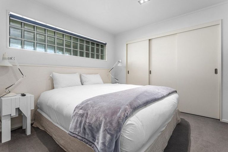 Photo of property in Quayside Apartments, 204/11 George Street, Whakatane, 3120