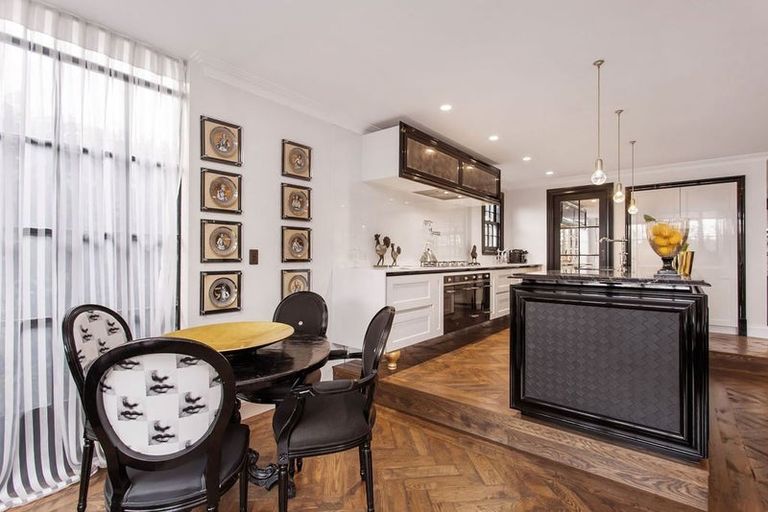 Photo of property in 370 Papanui Road, Strowan, Christchurch, 8052