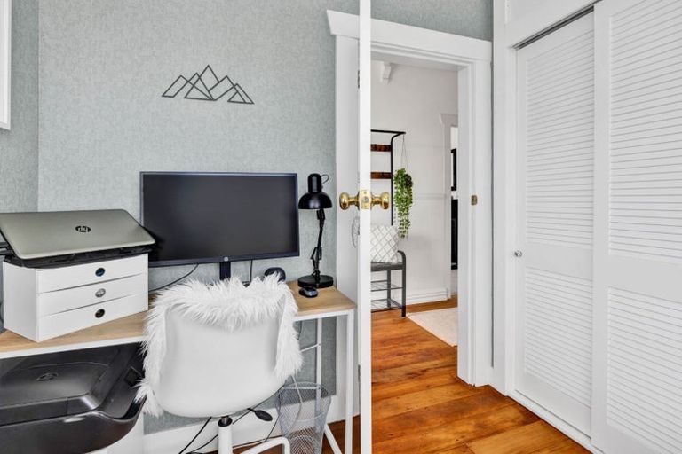 Photo of property in 44 Upjohn Street, Brooklands, New Plymouth, 4310