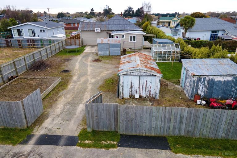 Photo of property in 53 Parsonage Road, Waimate, 7924