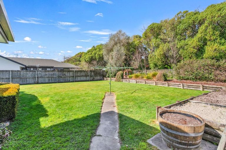 Photo of property in 30 Hoult Crescent, Monaco, Nelson, 7011