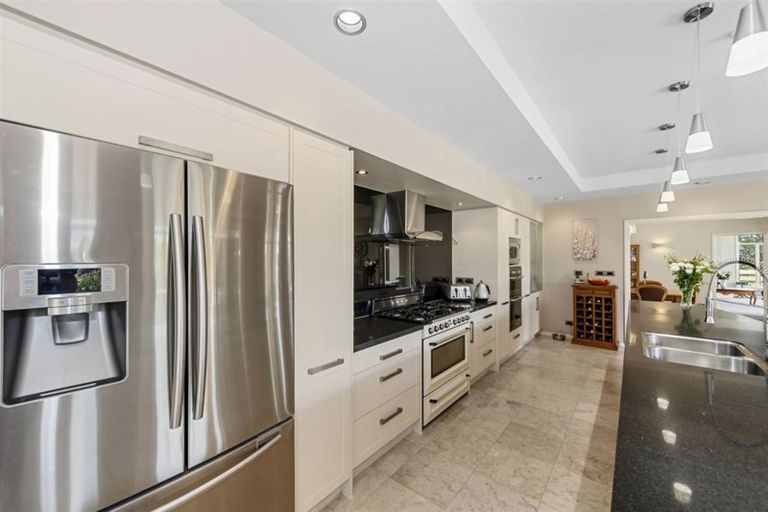 Photo of property in 64 Houghton Road, Ngahinapouri, Hamilton, 3290