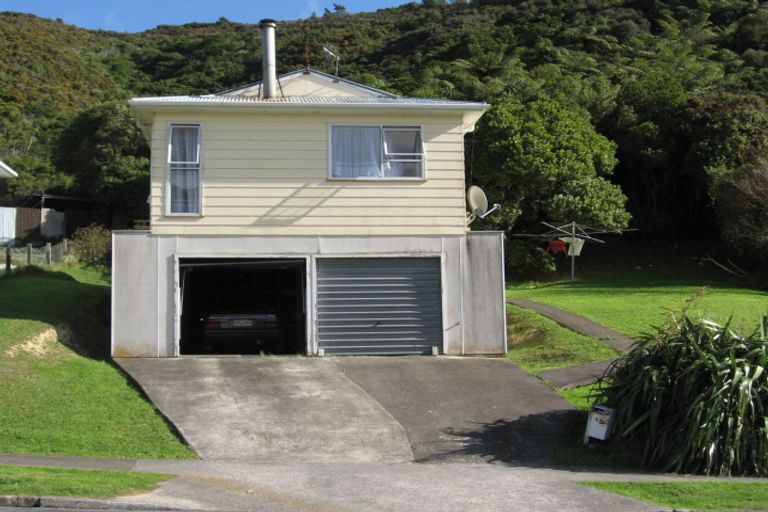 Photo of property in 61 Judd Crescent, Naenae, Lower Hutt, 5011