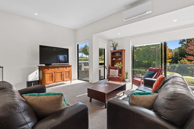 Photo of property in 10/12 Westmorland Rise, Bethlehem, Tauranga, 3110