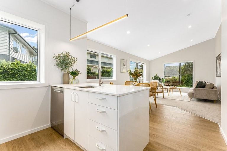 Photo of property in 30a Middleton Road, Johnsonville, Wellington, 6037