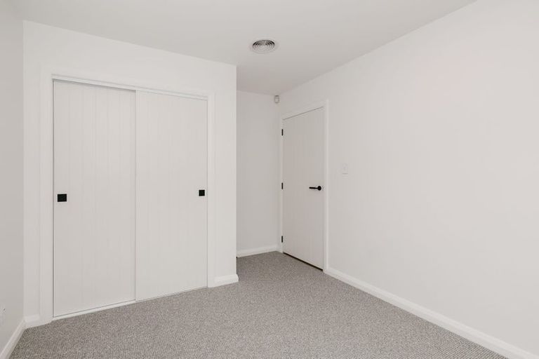 Photo of property in 15 Ihaka Street, Hokowhitu, Palmerston North, 4410