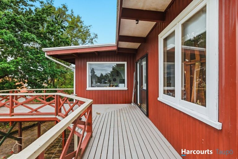 Photo of property in 11 Frederick Street, Two Mile Bay, Taupo, 3330