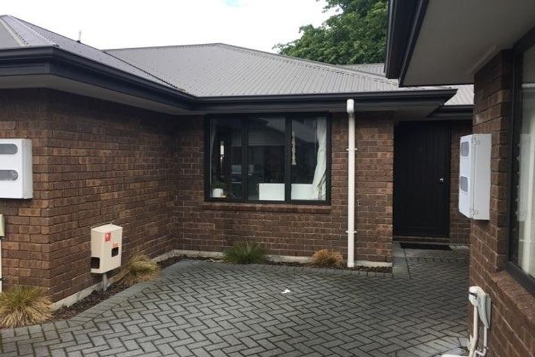 Photo of property in 2/20 Greensboro Street, Hamilton East, Hamilton, 3216