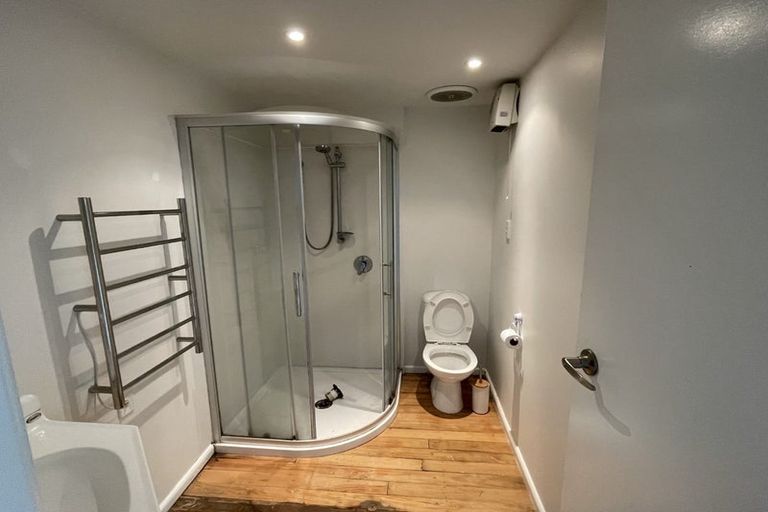 Photo of property in 38b Avonhead Road, Avonhead, Christchurch, 8042