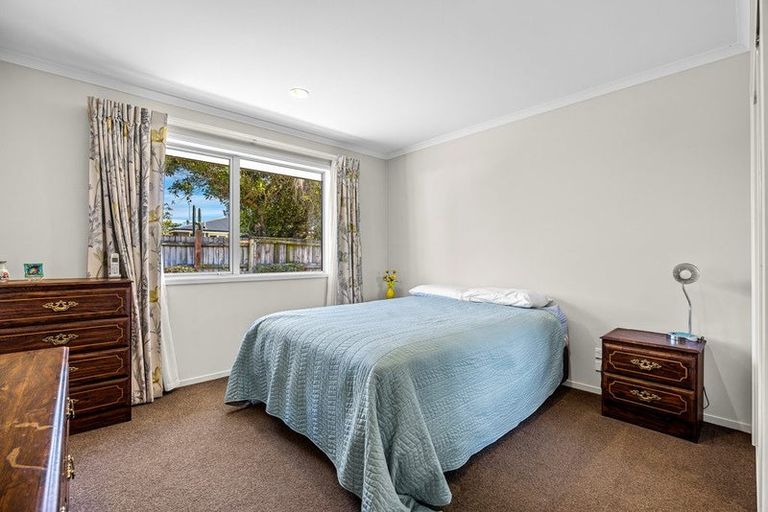 Photo of property in 61 Vivian Street, Burwood, Christchurch, 8083