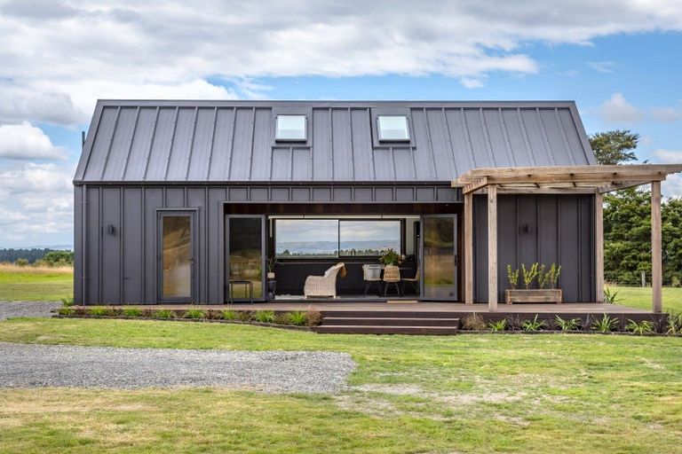 Photo of property in 26 Bucks Road, Tauwharenikau, Featherston, 5773