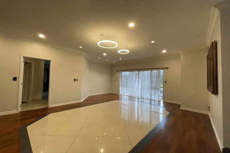 Photo of property in 38c Wicklam Lane, Greenhithe, Auckland, 0632