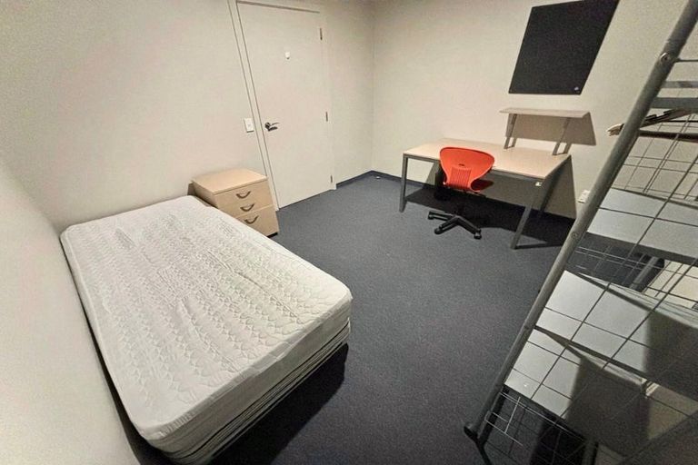 Photo of property in Stafford House, 8/38e The Terrace, Wellington Central, Wellington, 6011