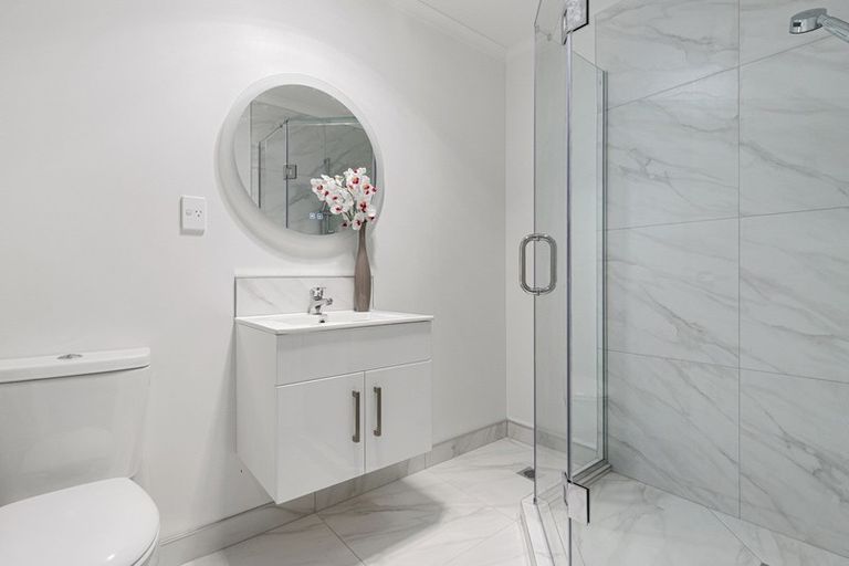 Photo of property in 4/29 May Street, Mount Maunganui, 3116