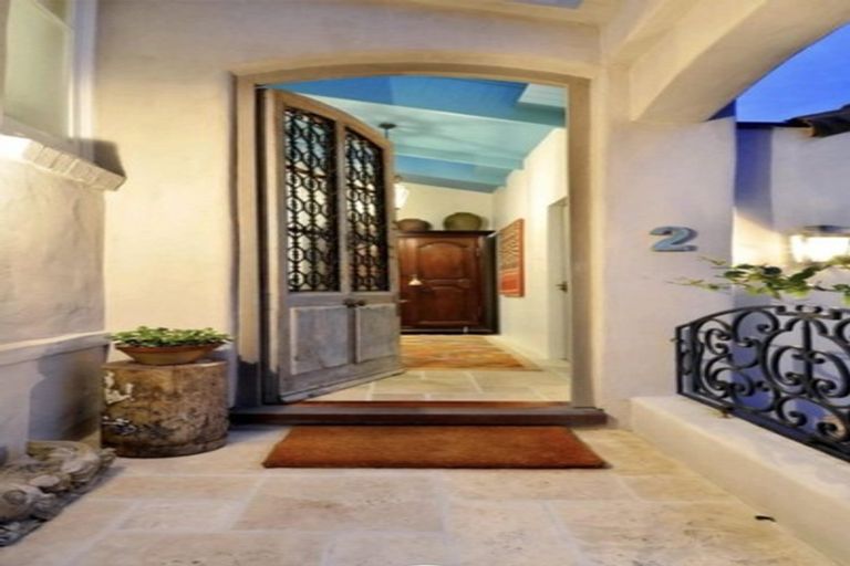 Photo of property in 2 Saint Leonards Road, Hauraki, Auckland, 0622