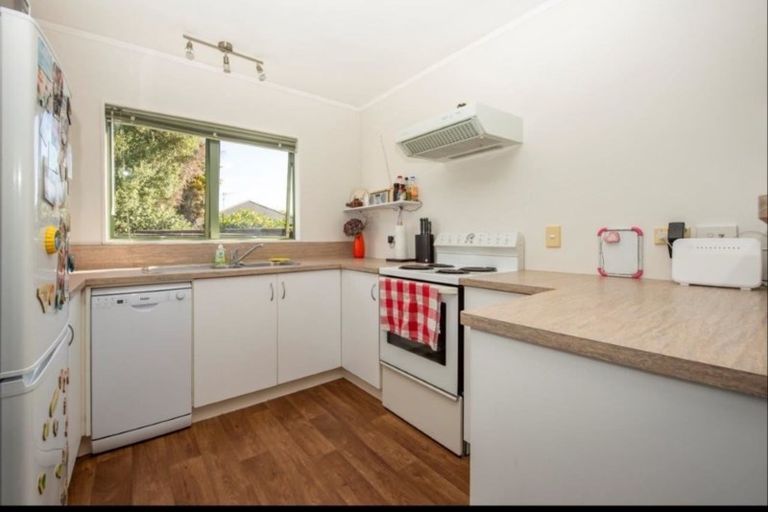 Photo of property in 121 Burns Street, Leamington, Cambridge, 3432