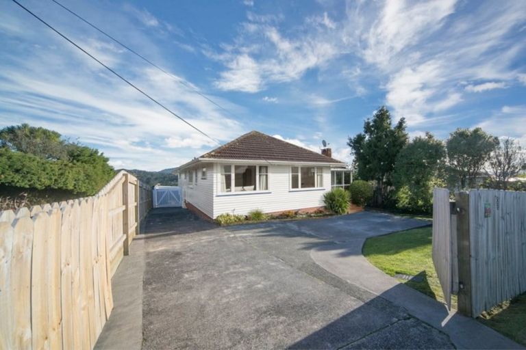 Photo of property in 146 Glengarry Road, Glen Eden, Auckland, 0602