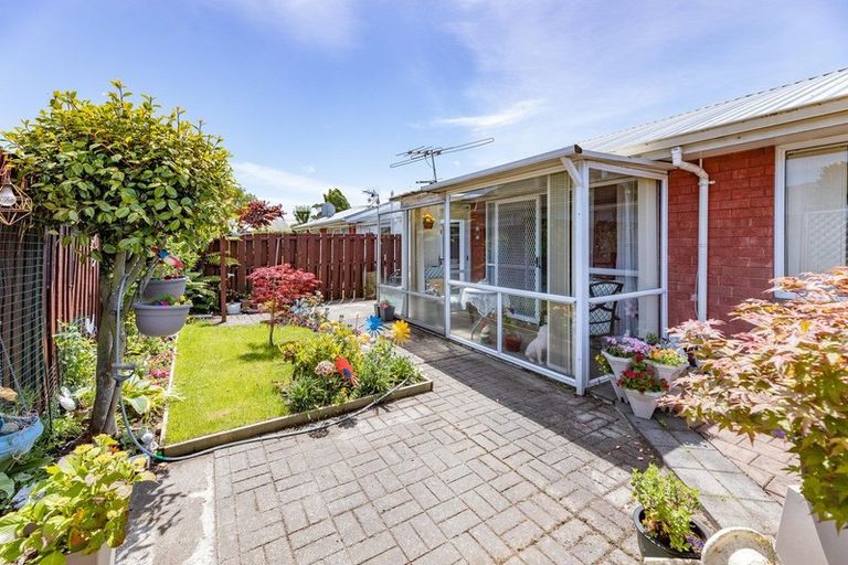 Photo of property in 1/187 Pages Road, Wainoni, Christchurch, 8061