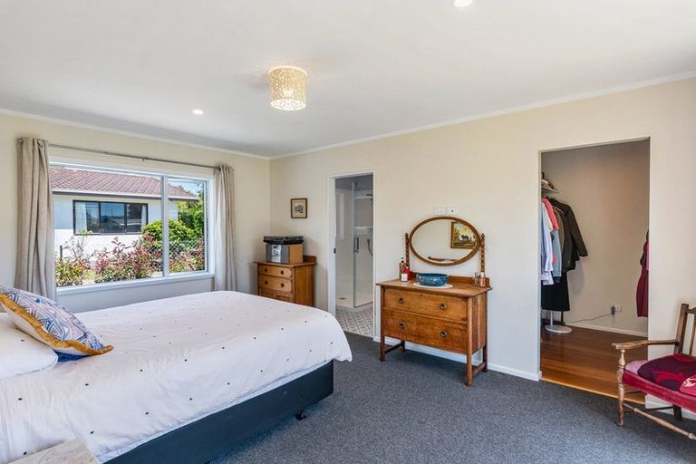 Photo of property in 46 Sylvan Avenue, Waikanae, 5036