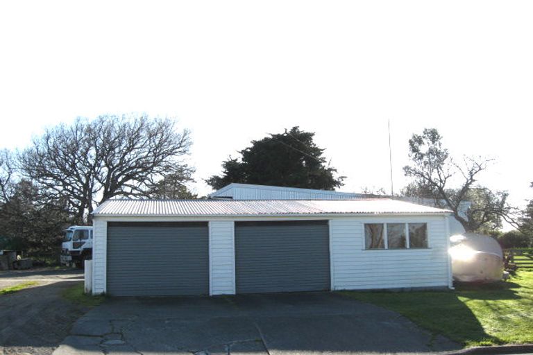 Photo of property in 2 Fagan Street, Bulls, 4818