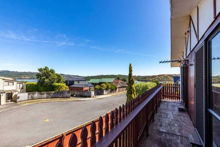 Photo of property in 49 Kinloch Place, Papakowhai, Porirua, 5024