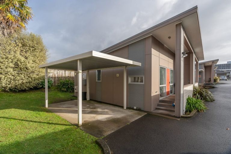 Photo of property in 6/18 Lorne Street, Melville, Hamilton, 3206