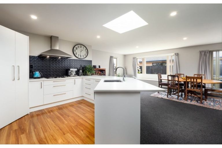 Photo of property in 92 Milns Road, Halswell, Christchurch, 8025