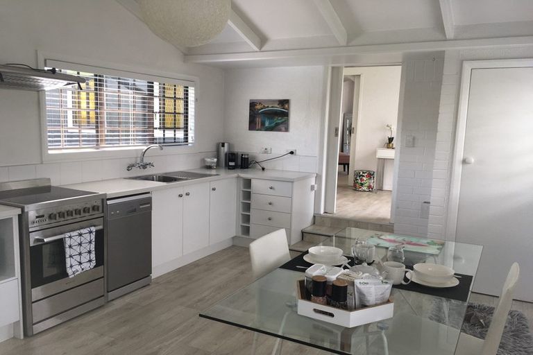 Photo of property in 37a Clare Street, Cambridge, 3434