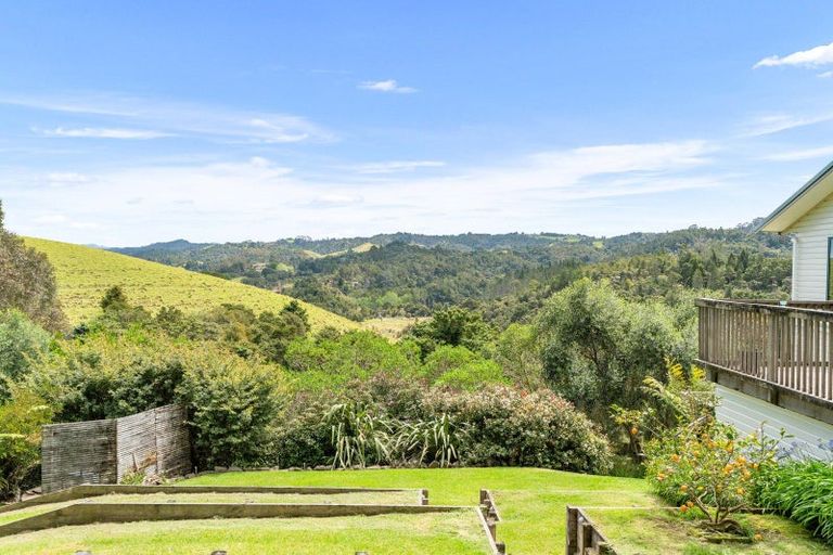 Photo of property in 1500 Ngunguru Road, Ngunguru, Whangarei, 0173