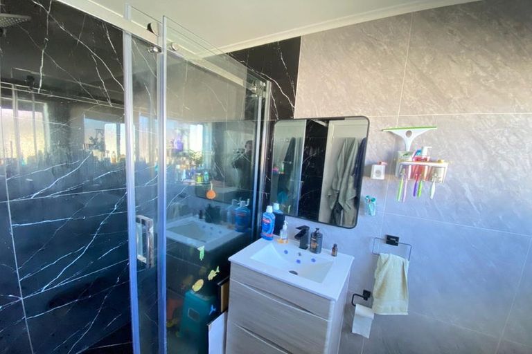 Photo of property in 2/30 Union Street, Papakura, 2110