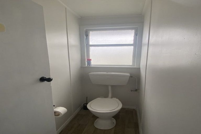 Photo of property in 7 Plowman Crescent, Onekawa, Napier, 4110