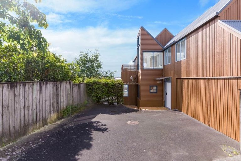 Photo of property in 7a Maungawhau Road, Epsom, Auckland, 1023