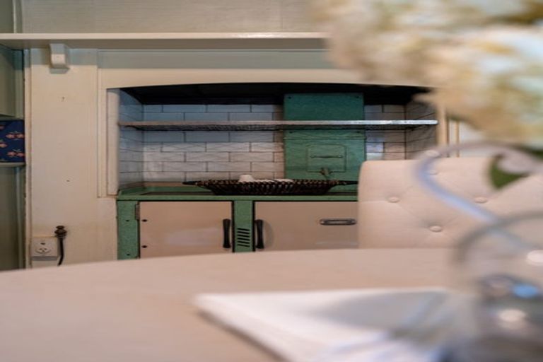 Photo of property in 57 Bowen Street, Cambridge, 3434