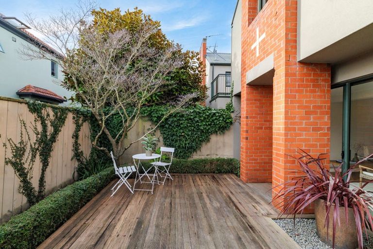 Photo of property in 1/56 Hewitts Road, Merivale, Christchurch, 8014