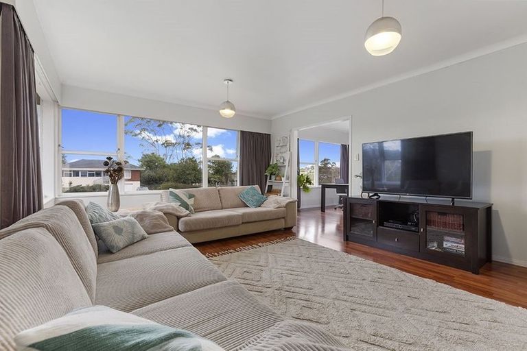 Photo of property in 29 Pooley Street, Pakuranga Heights, Auckland, 2010