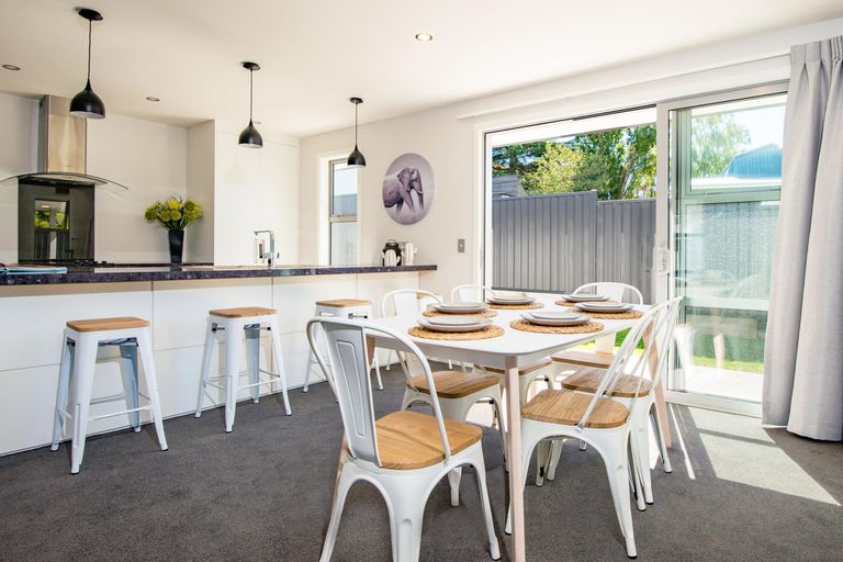 Photo of property in 51 Molyneux Avenue, Cromwell, 9310