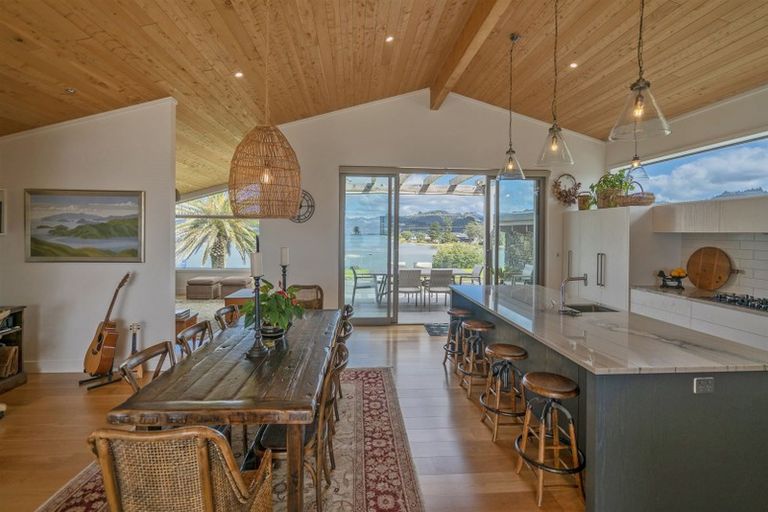 Photo of property in 40 Paku Drive, Tairua, 3508