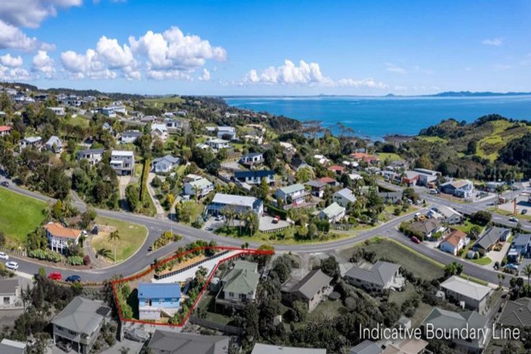 Photo of property in 18 Cable Bay Block Road, Cable Bay, 0420