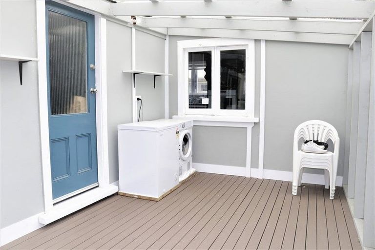 Photo of property in 14 Matai Street, Castlecliff, Whanganui, 4501