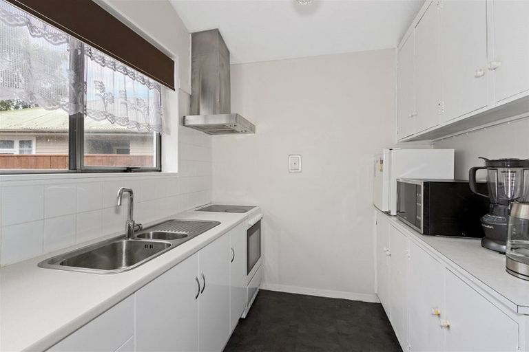 Photo of property in 2/422 Armagh Street, Linwood, Christchurch, 8011