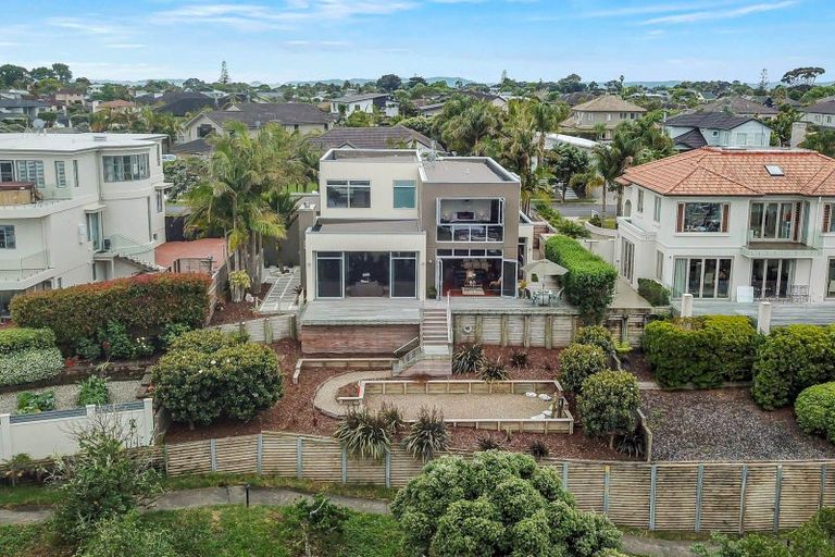 Photo of property in 81 Pine Harbour Parade, Beachlands, Auckland, 2018