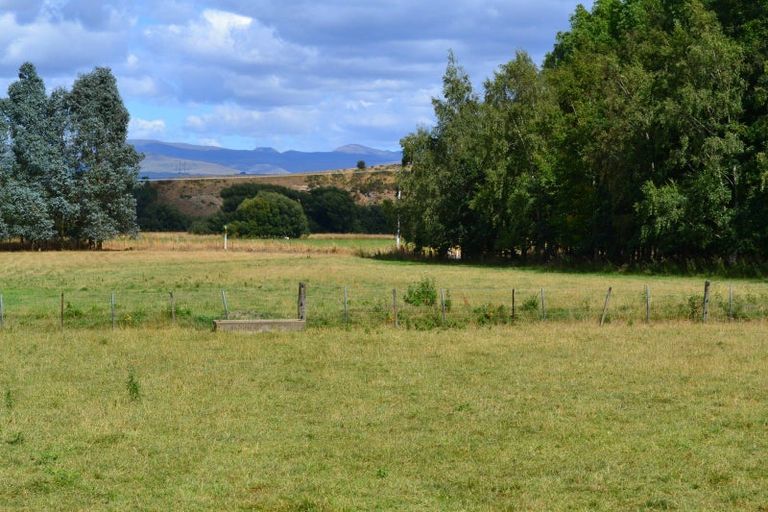 Photo of property in 560 Alma-maheno Road, Alma, Oamaru, 9492