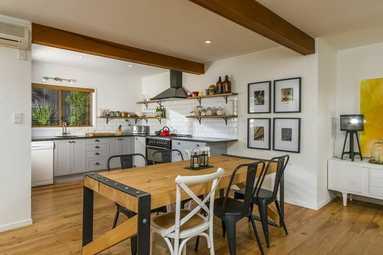 Photo of property in 4/103 Hinemoa Street, Birkenhead, Auckland, 0626