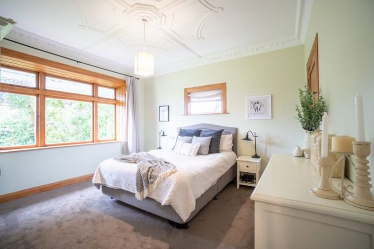 Photo of property in 24 Thomson Street, West End, Palmerston North, 4412