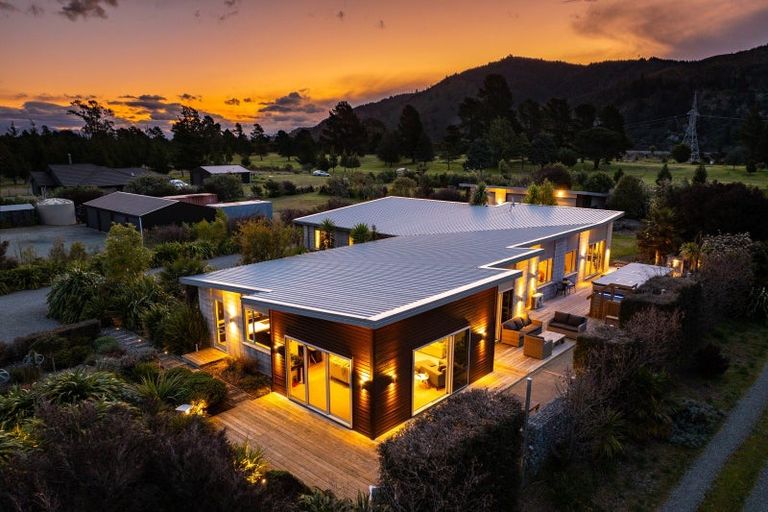 Photo of property in 273 Rarangi Beach Road, Rarangi, Blenheim, 7273