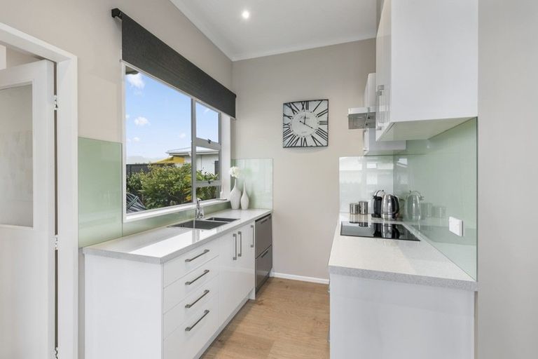 Photo of property in 17 Tennyson Street, Petone, Lower Hutt, 5012