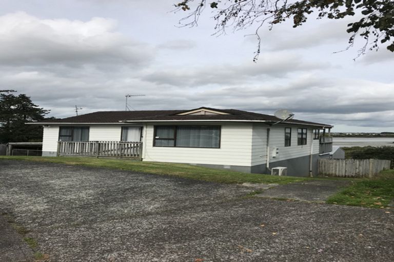 Photo of property in 17 Montego Place, Weymouth, Auckland, 2103